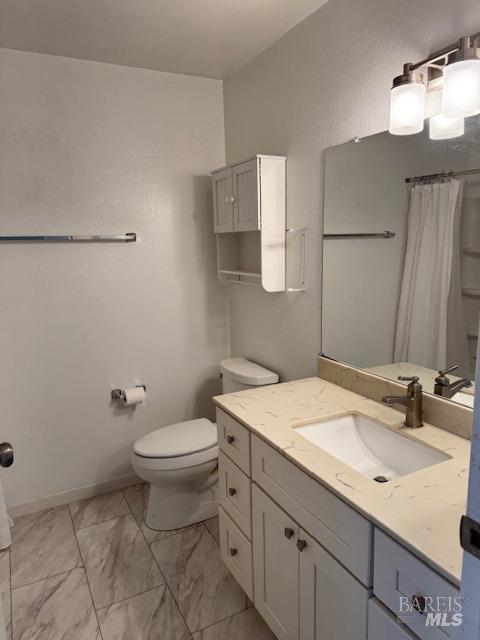 Detail Gallery Image 12 of 14 For 223 College View Dr, Rohnert Park,  CA 94928 - 2 Beds | 1/1 Baths