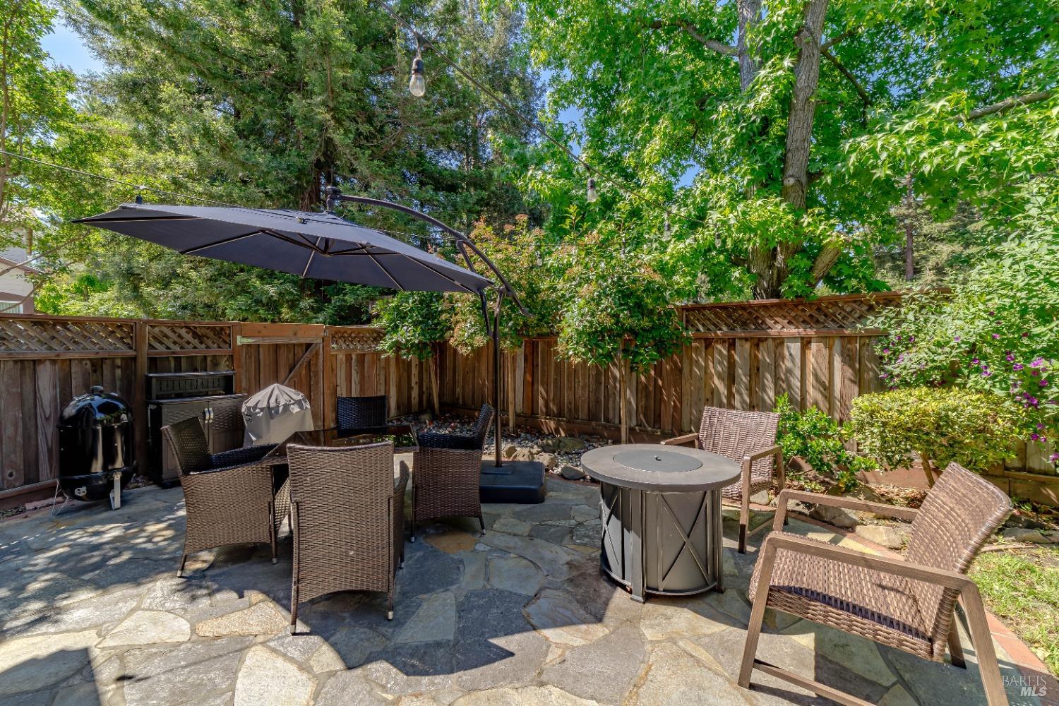 Detail Gallery Image 41 of 51 For 4716 Dessira Ct, Concord,  CA 94521 - 5 Beds | 3 Baths