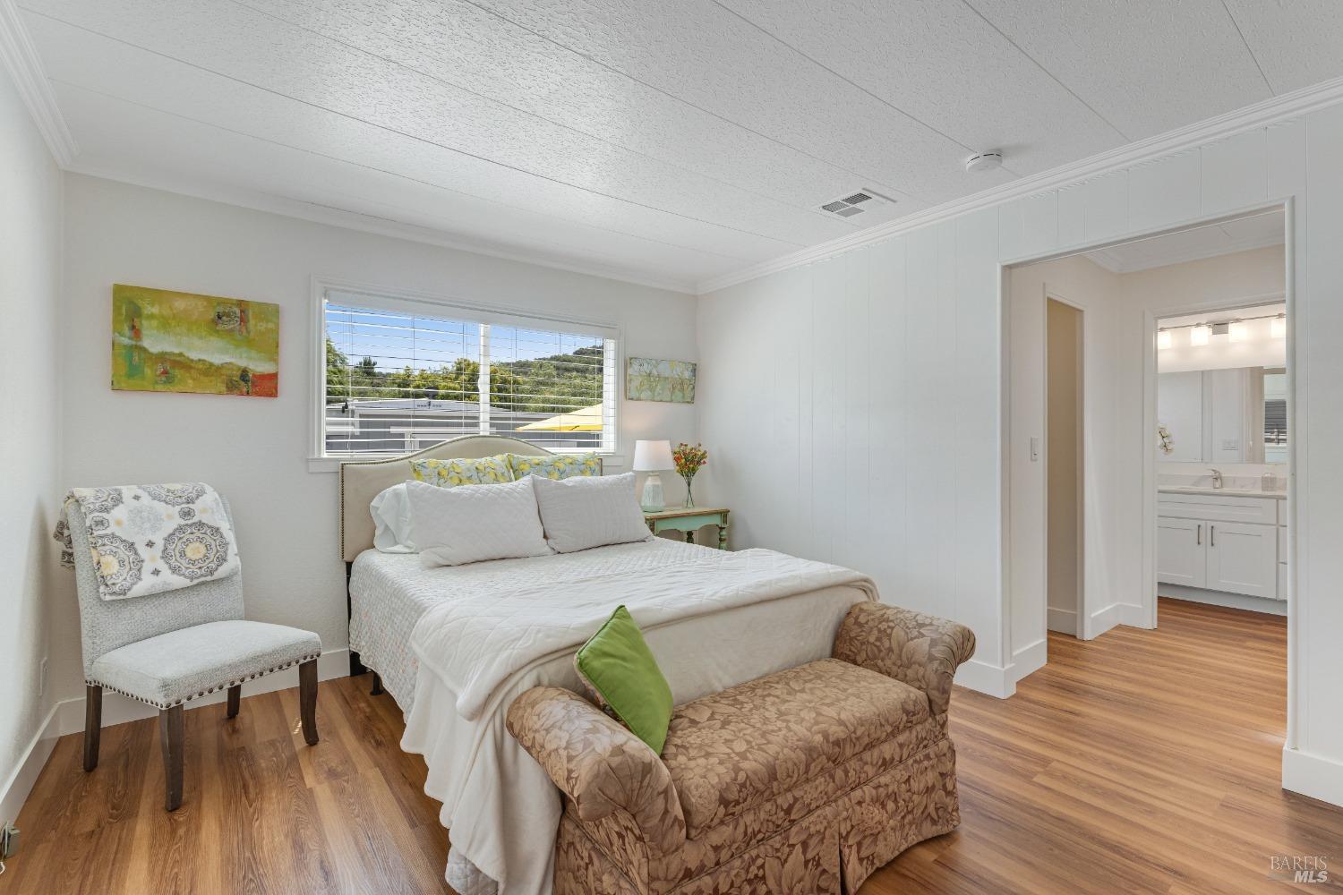 Detail Gallery Image 17 of 22 For 811 Las Palmas Ave, Novato,  CA 94949 - 2 Beds | 2 Baths