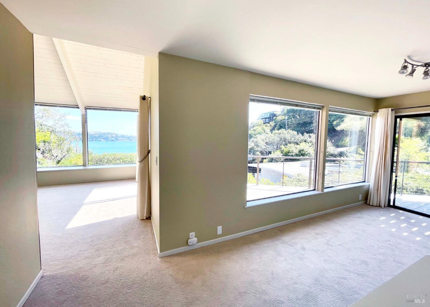 Detail Gallery Image 29 of 40 For 101 Edwards Ave, Sausalito,  CA 94965 - 4 Beds | 4 Baths
