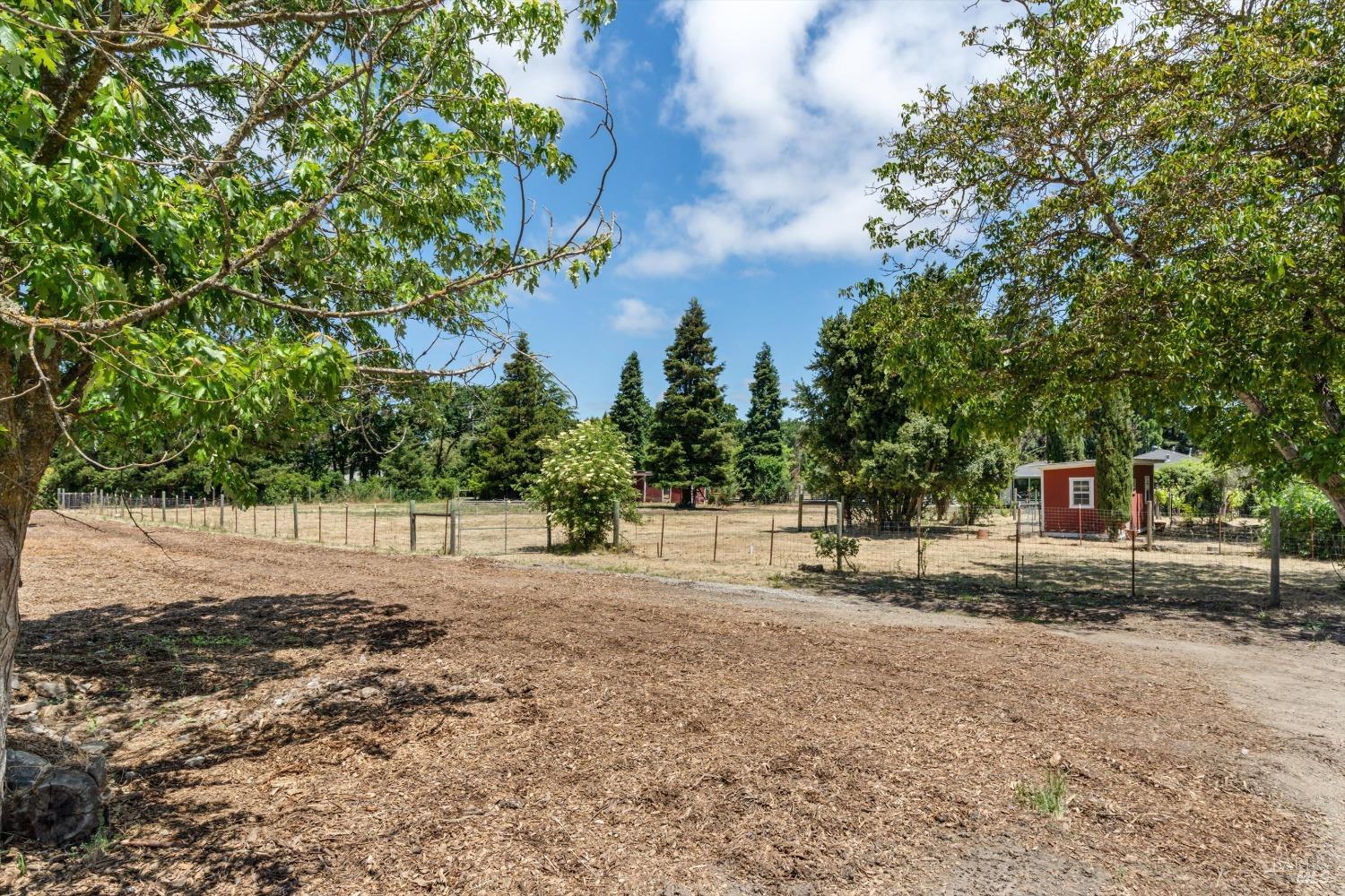 Detail Gallery Image 31 of 33 For 22650 Broadway Unkn, Sonoma,  CA 95476 - 4 Beds | 2 Baths
