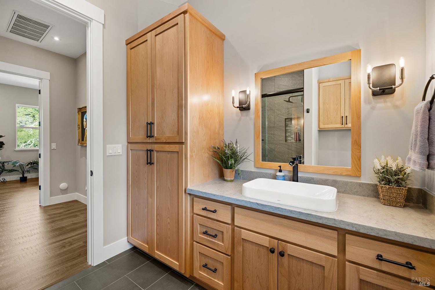 Detail Gallery Image 43 of 99 For 632 Vista Grande Pl, Santa Rosa,  CA 95403 - 4 Beds | 2/1 Baths