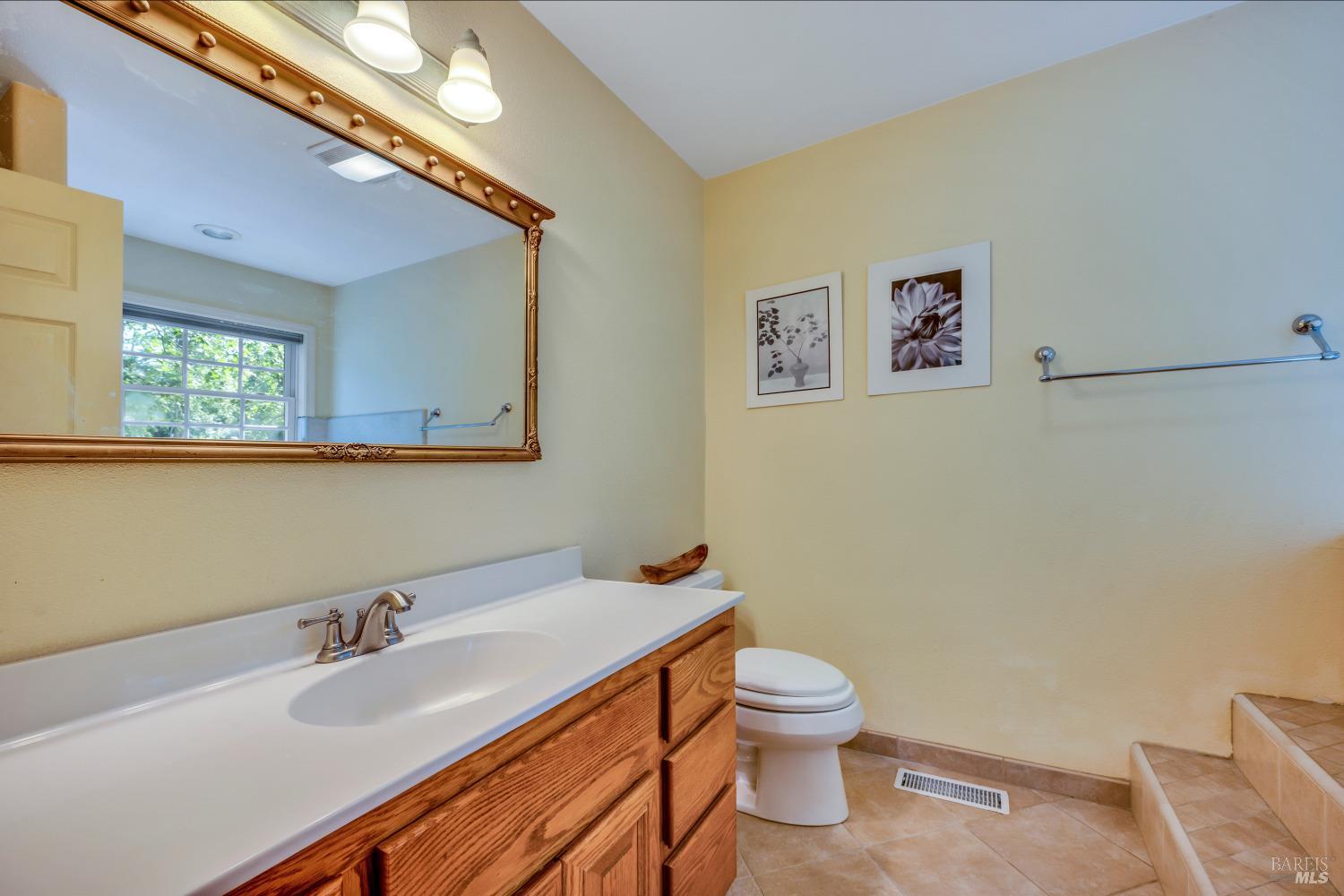 Detail Gallery Image 13 of 39 For 19865 Foard Rd, Middletown,  CA 95461 - 3 Beds | 2 Baths