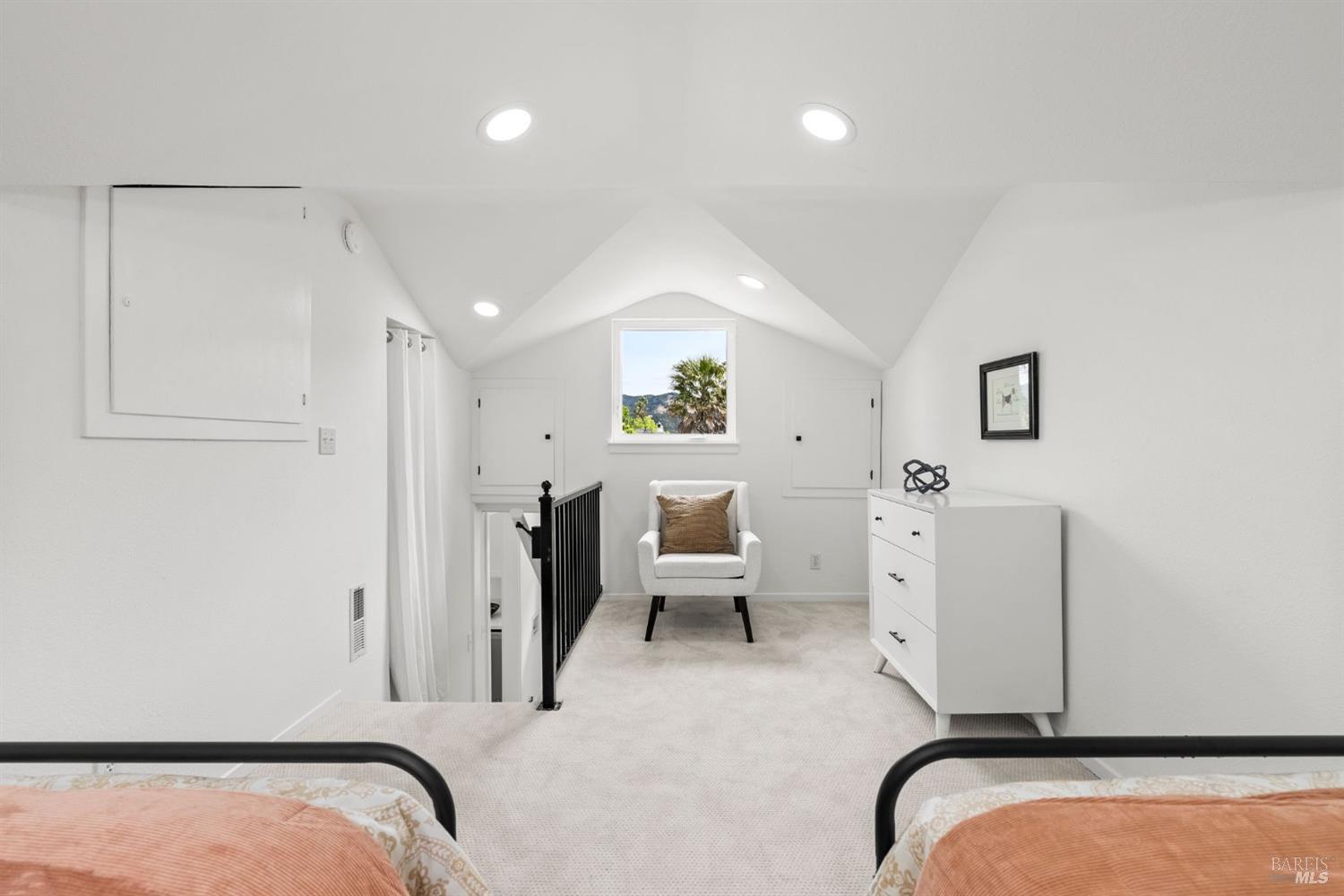 Detail Gallery Image 22 of 36 For 9 Harte Ave, San Rafael,  CA 94901 - 3 Beds | 2 Baths