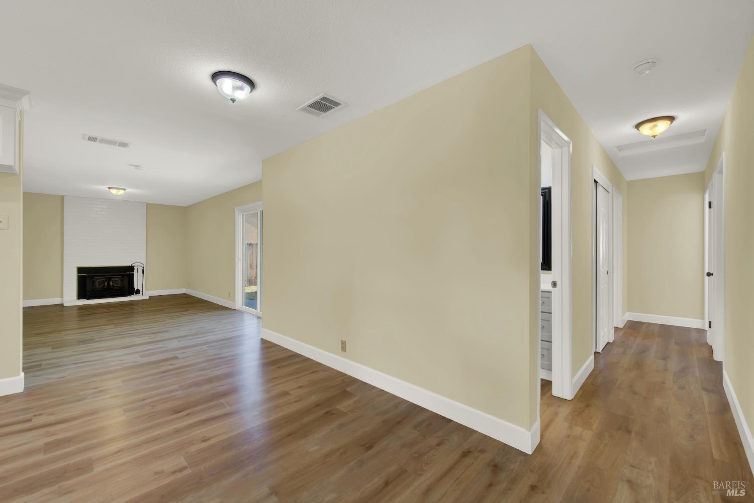 Detail Gallery Image 41 of 82 For 427 Temple Dr, Vacaville,  CA 95687 - 3 Beds | 2 Baths