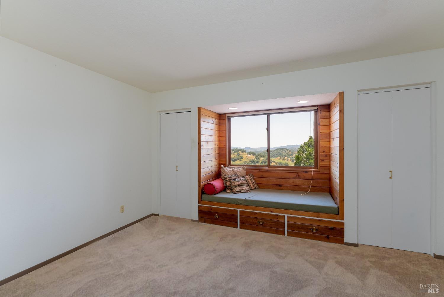 Detail Gallery Image 16 of 53 For 681 Sanel Dr, Ukiah,  CA 95482 - 3 Beds | 2/1 Baths