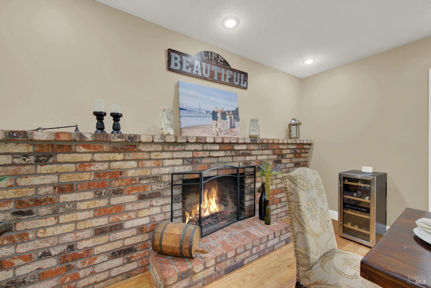 Detail Gallery Image 27 of 60 For 28 Sunnyhill Way, Pittsburg,  CA 94565 - 3 Beds | 2 Baths