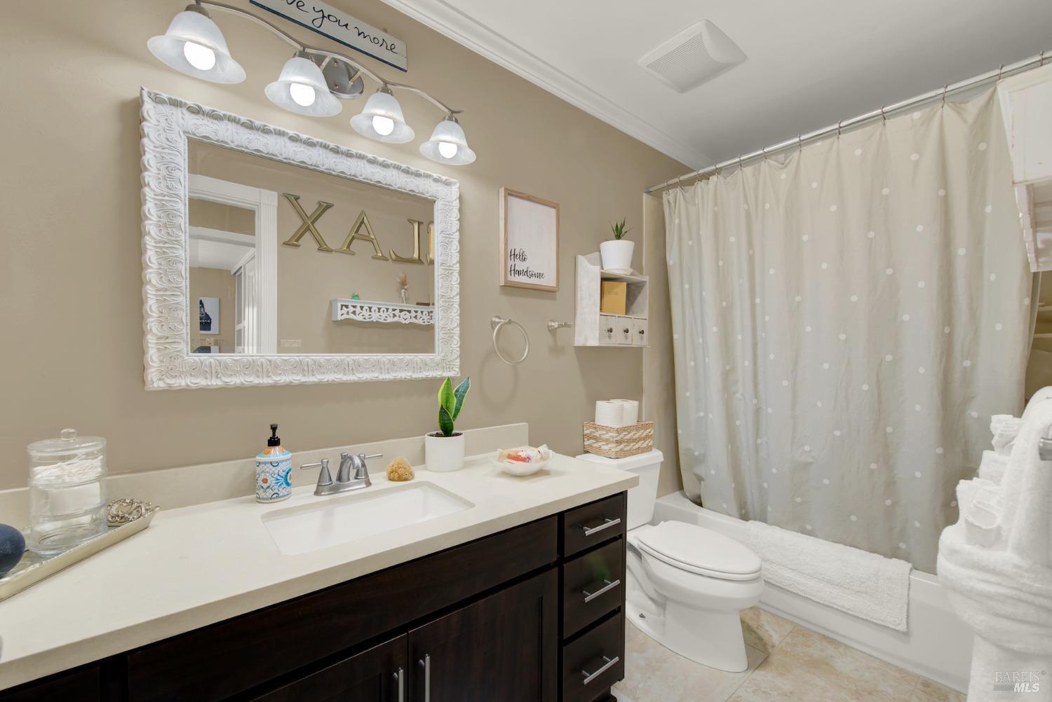 Detail Gallery Image 33 of 60 For 28 Sunnyhill Way, Pittsburg,  CA 94565 - 3 Beds | 2 Baths