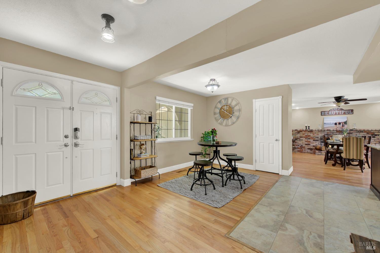 Detail Gallery Image 13 of 60 For 28 Sunnyhill Way, Pittsburg,  CA 94565 - 3 Beds | 2 Baths