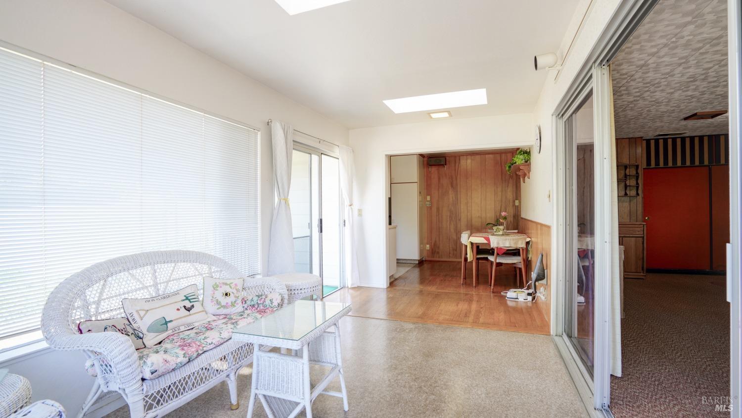 Detail Gallery Image 35 of 58 For 100 Belle View Ave, Petaluma,  CA 94952 - 2 Beds | 2 Baths