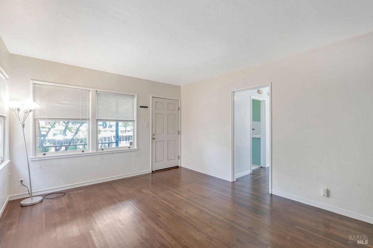 Detail Gallery Image 14 of 19 For 217 W End Ave, San Rafael,  CA 94901 - 3 Beds | 1 Baths