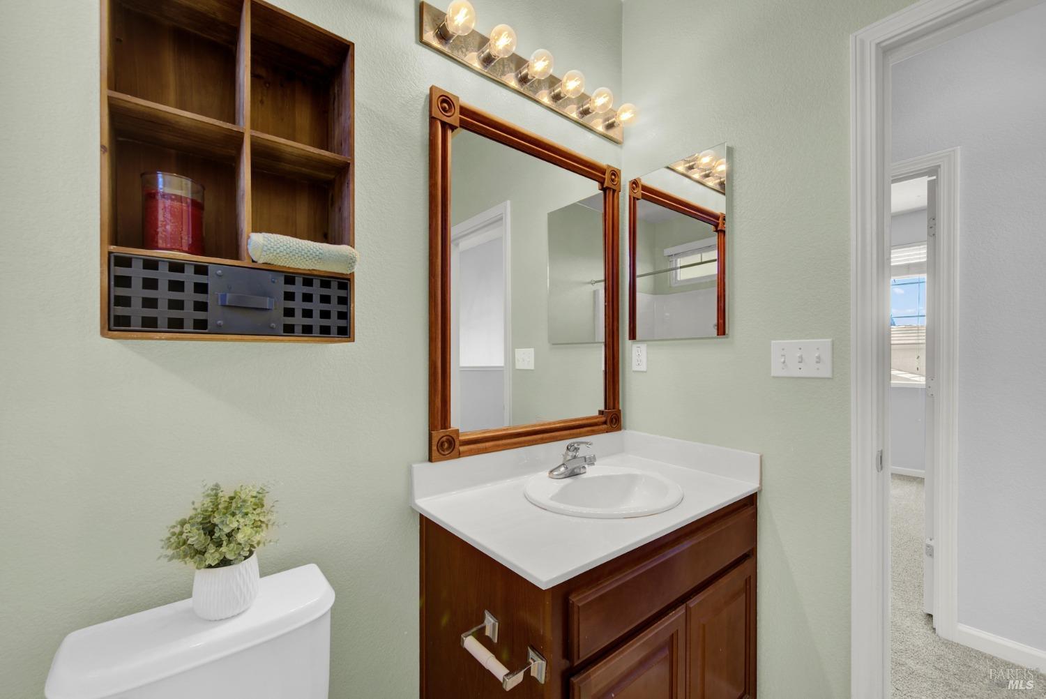 Detail Gallery Image 26 of 50 For 2840 Clarence Ln, Fairfield,  CA 94533 - 3 Beds | 2/1 Baths