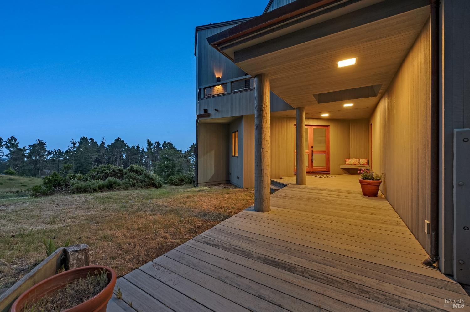 Detail Gallery Image 3 of 55 For 226 Pilot Reach Unkn, The Sea Ranch,  CA 95497 - 3 Beds | 3/1 Baths