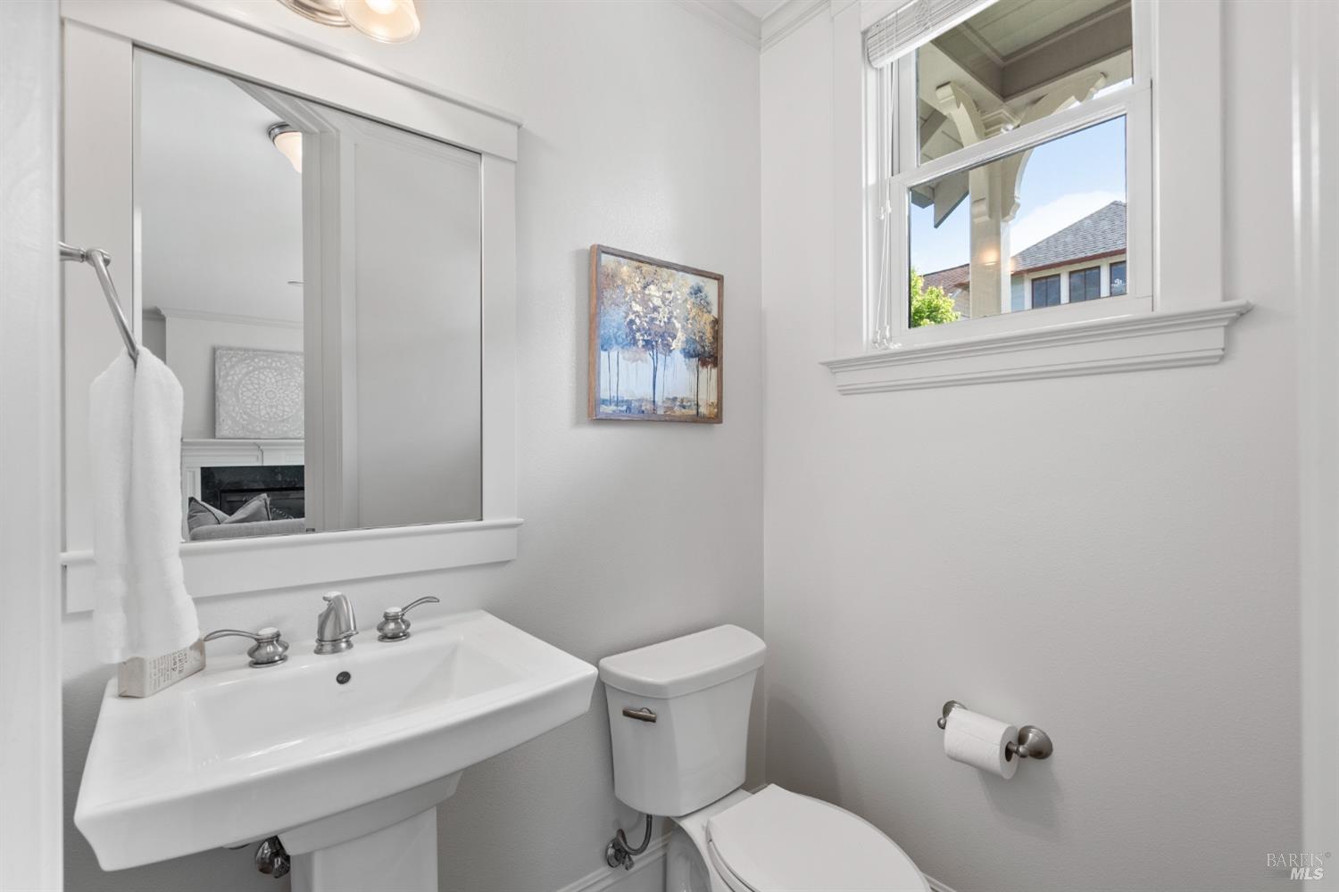 Detail Gallery Image 12 of 40 For 907 Boccoli St, Sonoma,  CA 95476 - 3 Beds | 2/1 Baths