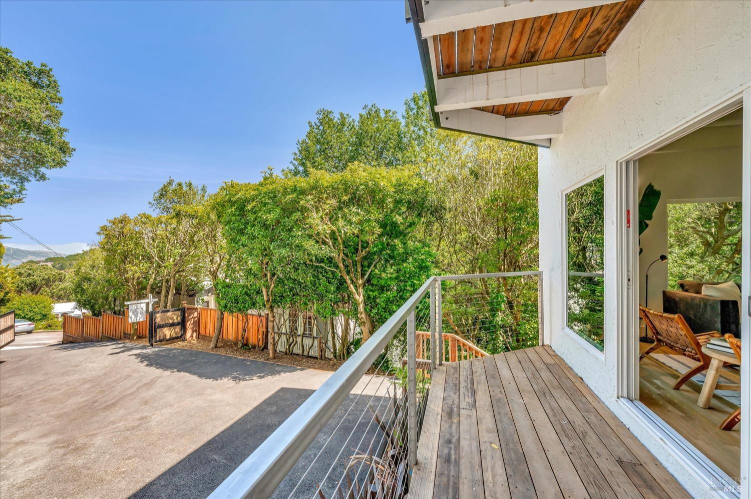 Detail Gallery Image 24 of 24 For 88 George Ln, Sausalito,  CA 94965 - 3 Beds | 2/1 Baths