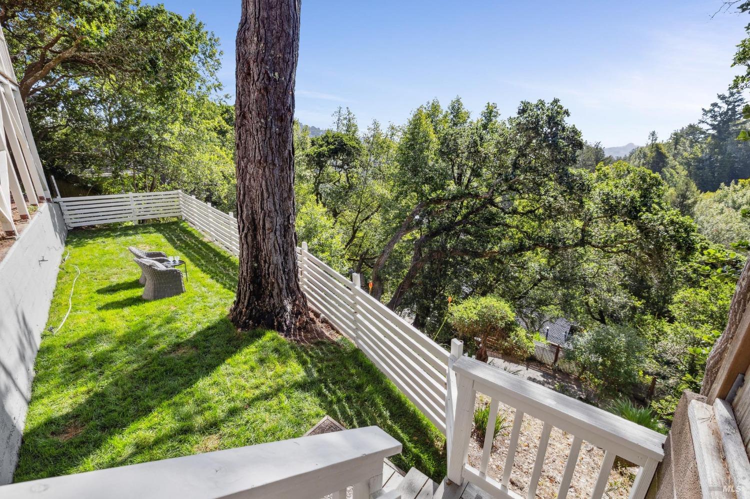 Detail Gallery Image 46 of 52 For 4 Rainbow Ln, Mill Valley,  CA 94941 - 3 Beds | 2 Baths