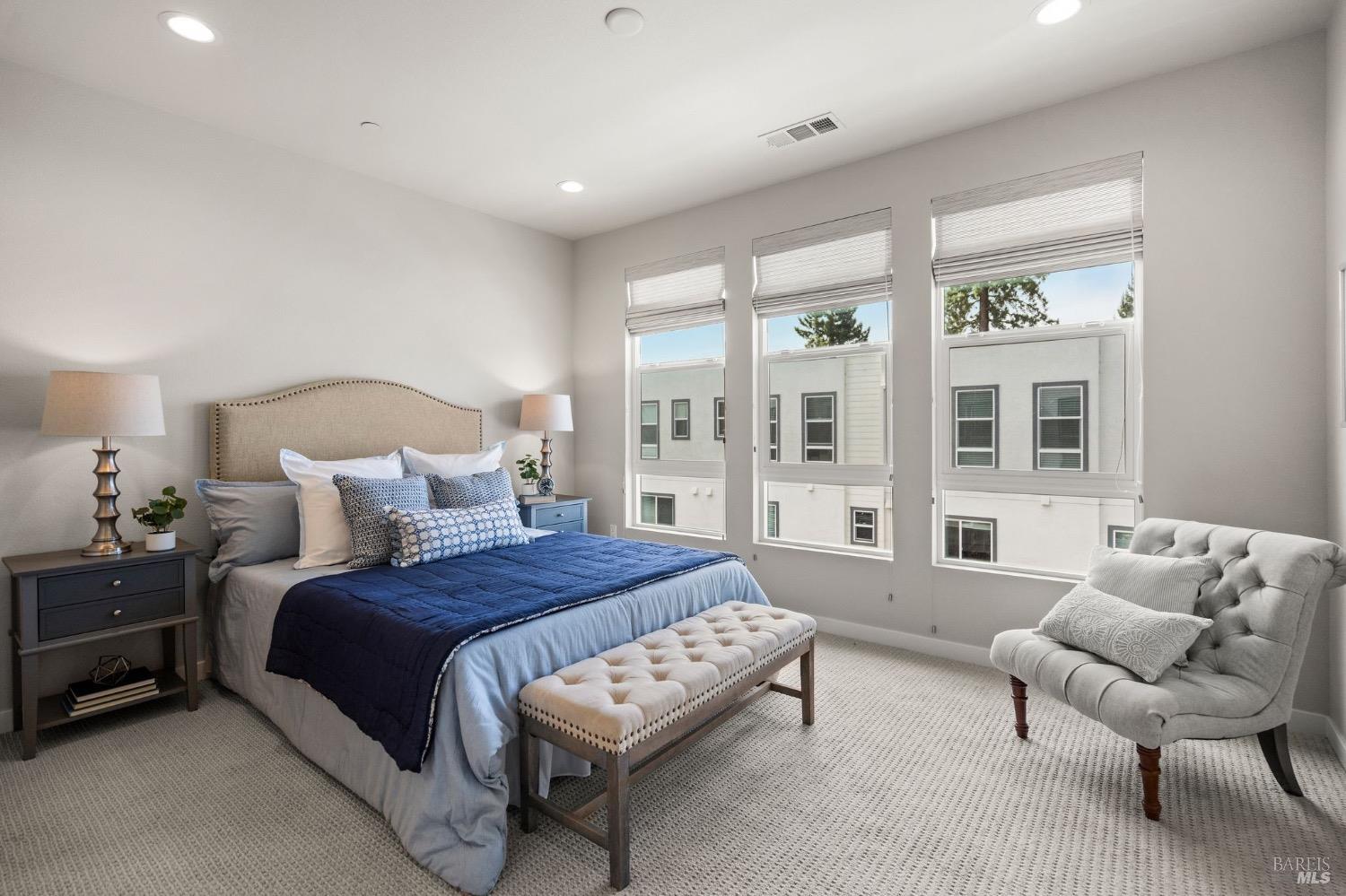 Detail Gallery Image 14 of 22 For 1655 2nd St #206,  Napa,  CA 94559 - 2 Beds | 2/1 Baths