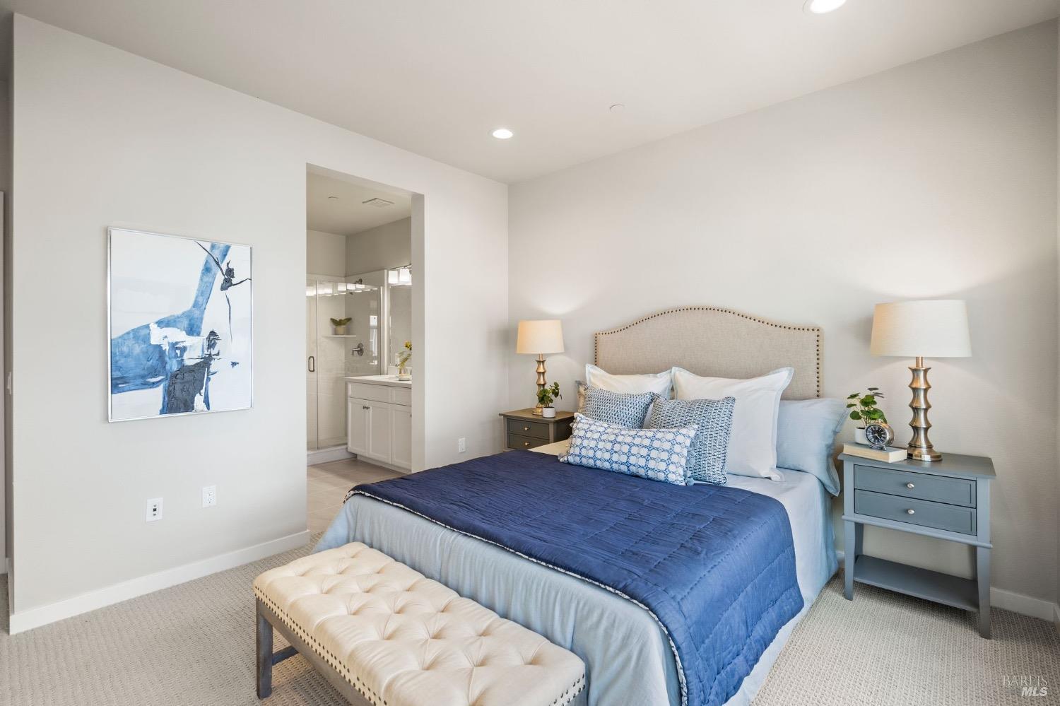 Detail Gallery Image 13 of 22 For 1655 2nd St #206,  Napa,  CA 94559 - 2 Beds | 2/1 Baths
