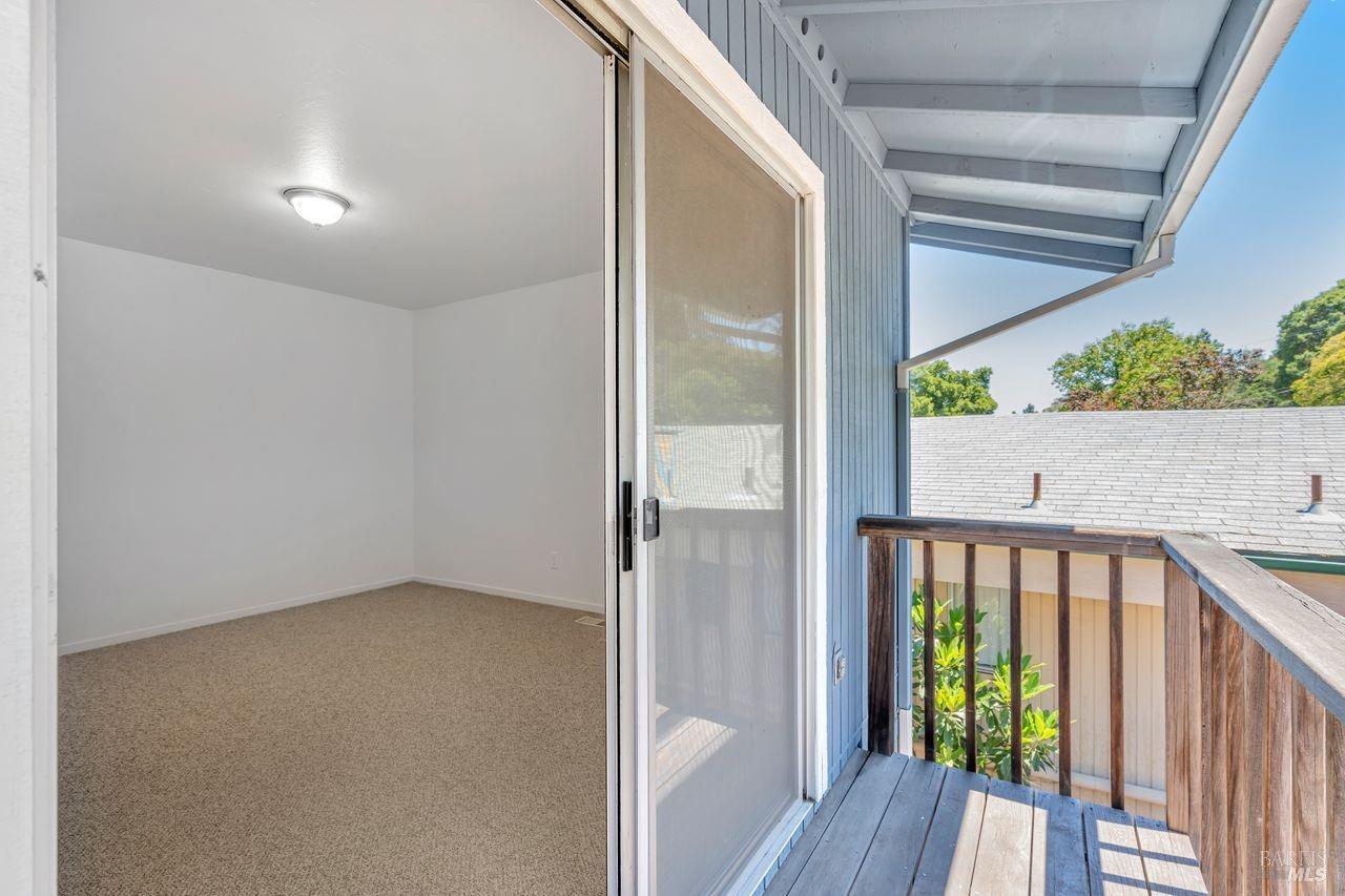 Detail Gallery Image 7 of 19 For 217 W End Ave, San Rafael,  CA 94901 - 3 Beds | 1 Baths