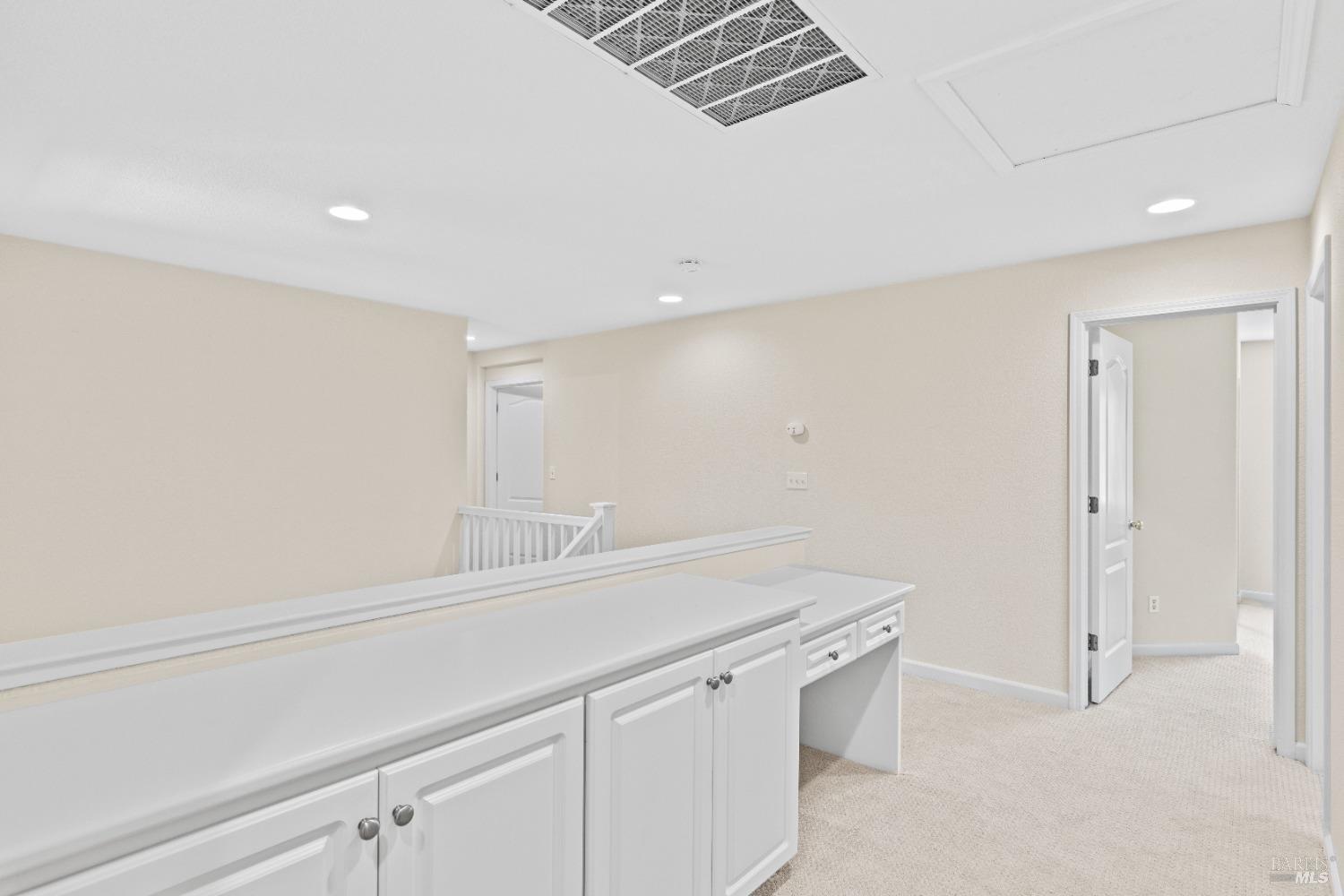 Detail Gallery Image 40 of 68 For 4202 Brudenell Dr, Fairfield,  CA 94533 - 5 Beds | 2/1 Baths