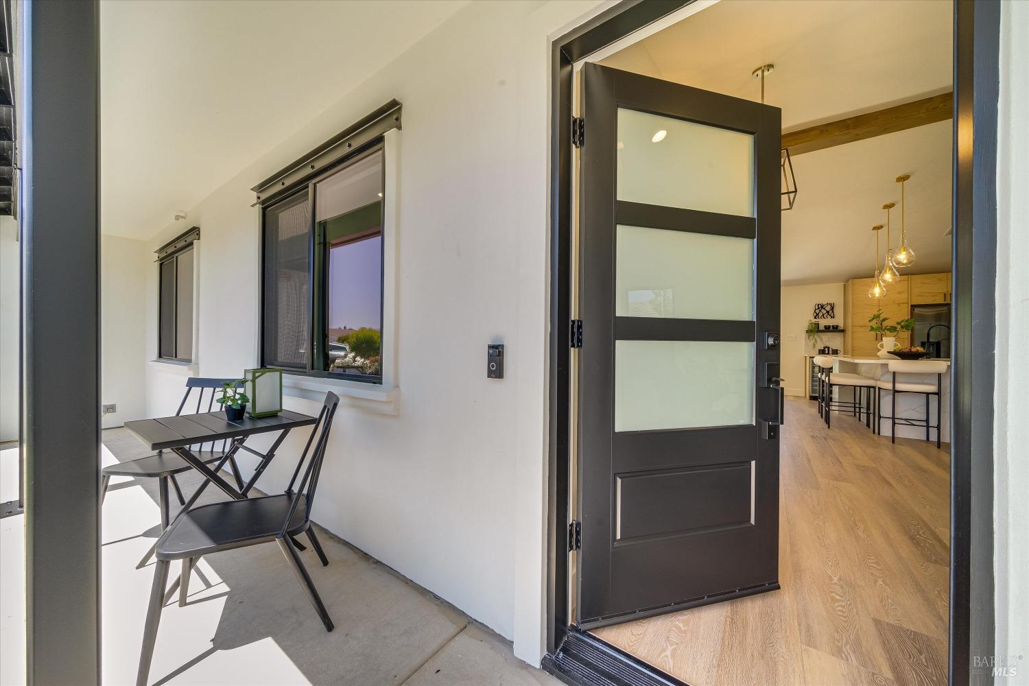 Detail Gallery Image 5 of 49 For 14 Manchester Ct, Napa,  CA 94558 - 3 Beds | 2 Baths