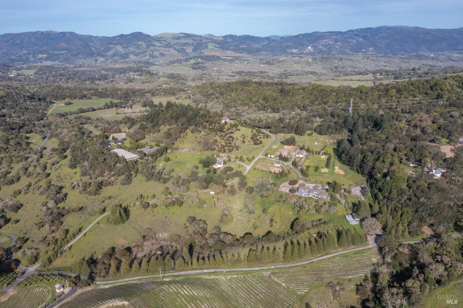 Detail Gallery Image 9 of 14 For 3220 Matanzas Creek Ln, Santa Rosa,  CA 95404 - 2 Beds | 2 Baths