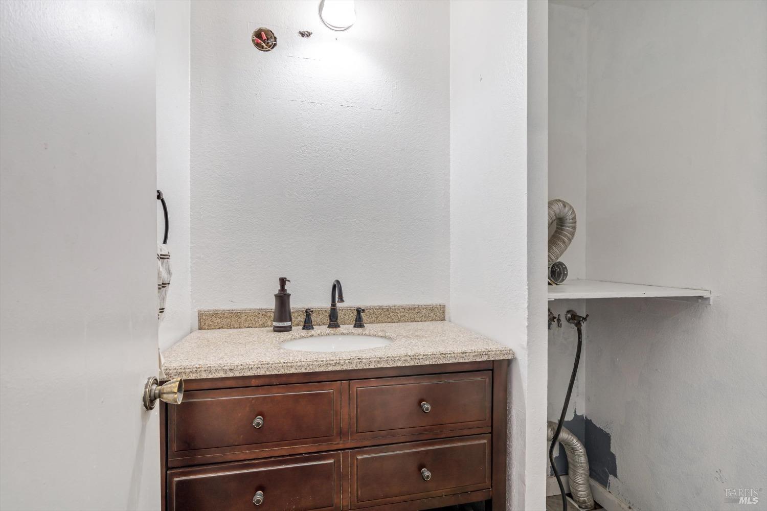 Detail Gallery Image 11 of 22 For 165 Oddstad Dr #50,  Vallejo,  CA 94589 - 2 Beds | 1/1 Baths