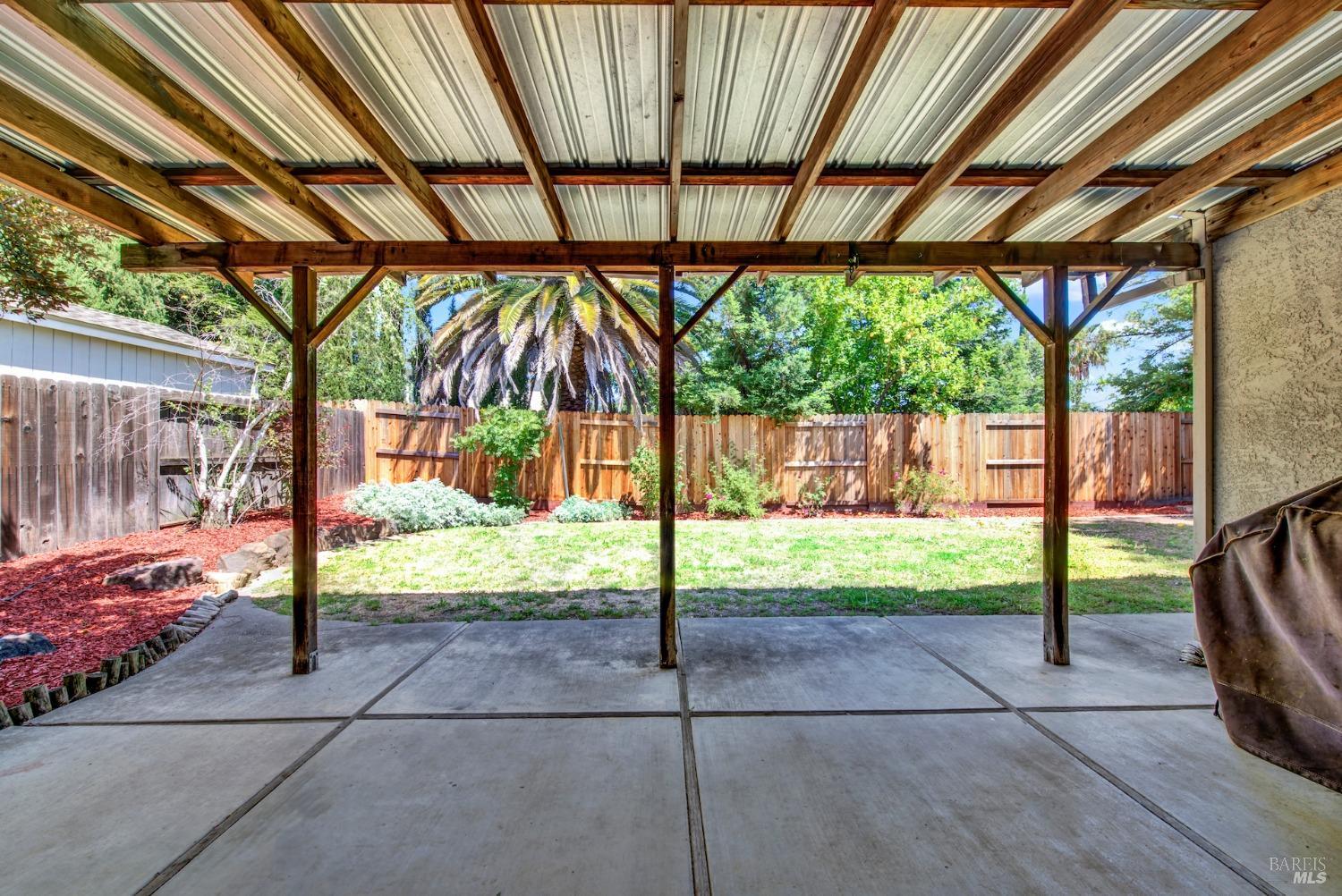Detail Gallery Image 43 of 43 For 596 Tipperary Dr, Vacaville,  CA 95688 - 3 Beds | 2 Baths
