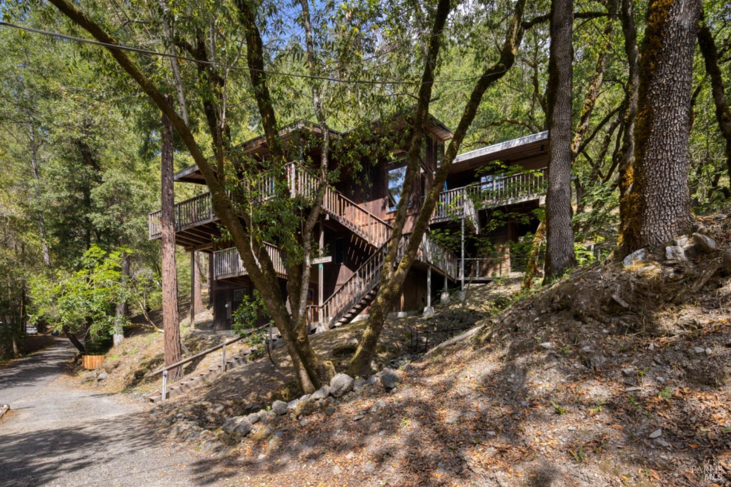 Detail Gallery Image 3 of 25 For 2 Nw Pine Flat Rd, Cazadero,  CA 95421 - 2 Beds | 2 Baths