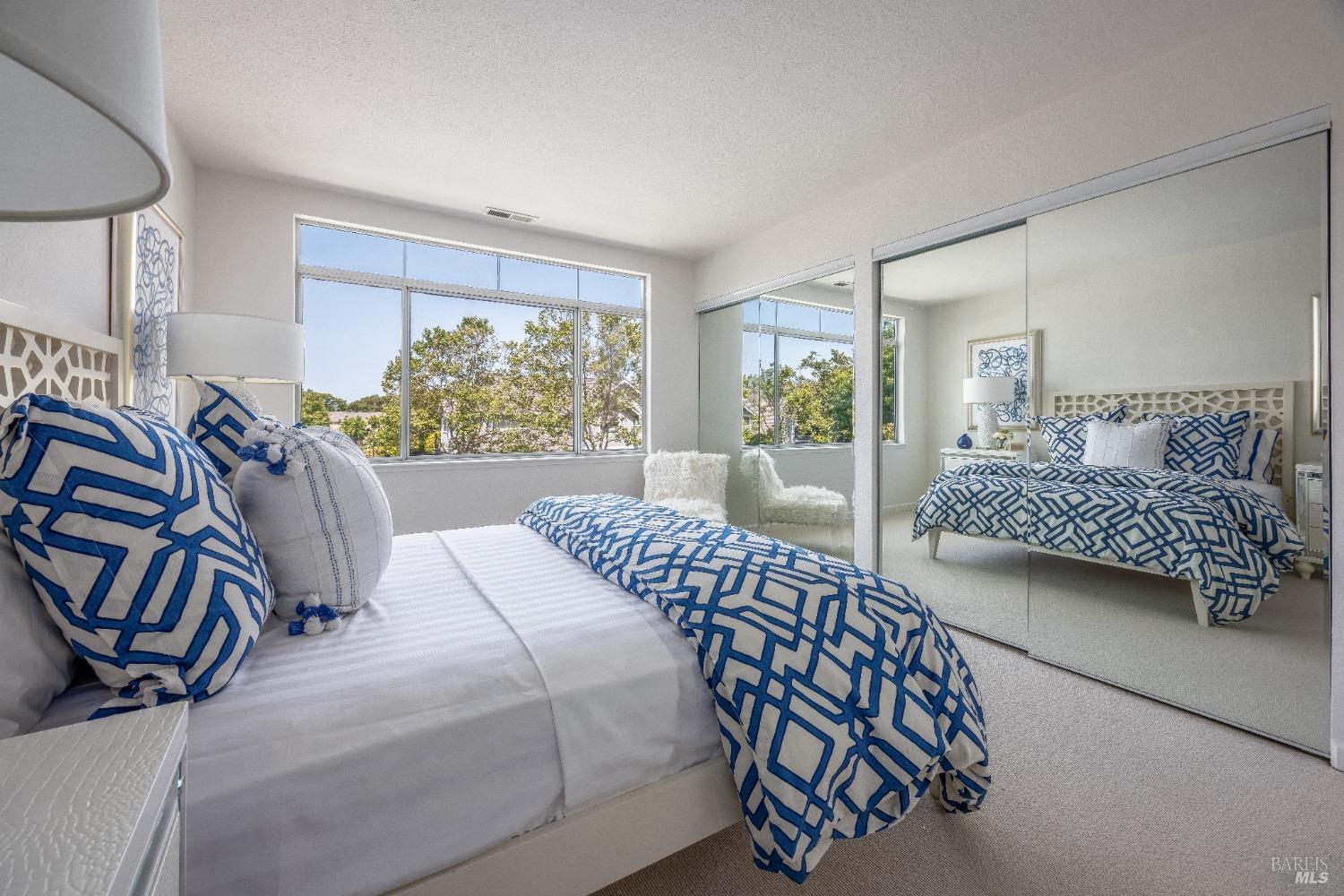 Detail Gallery Image 16 of 34 For 238 Catalina Blvd, San Rafael,  CA 94901 - 3 Beds | 2/1 Baths