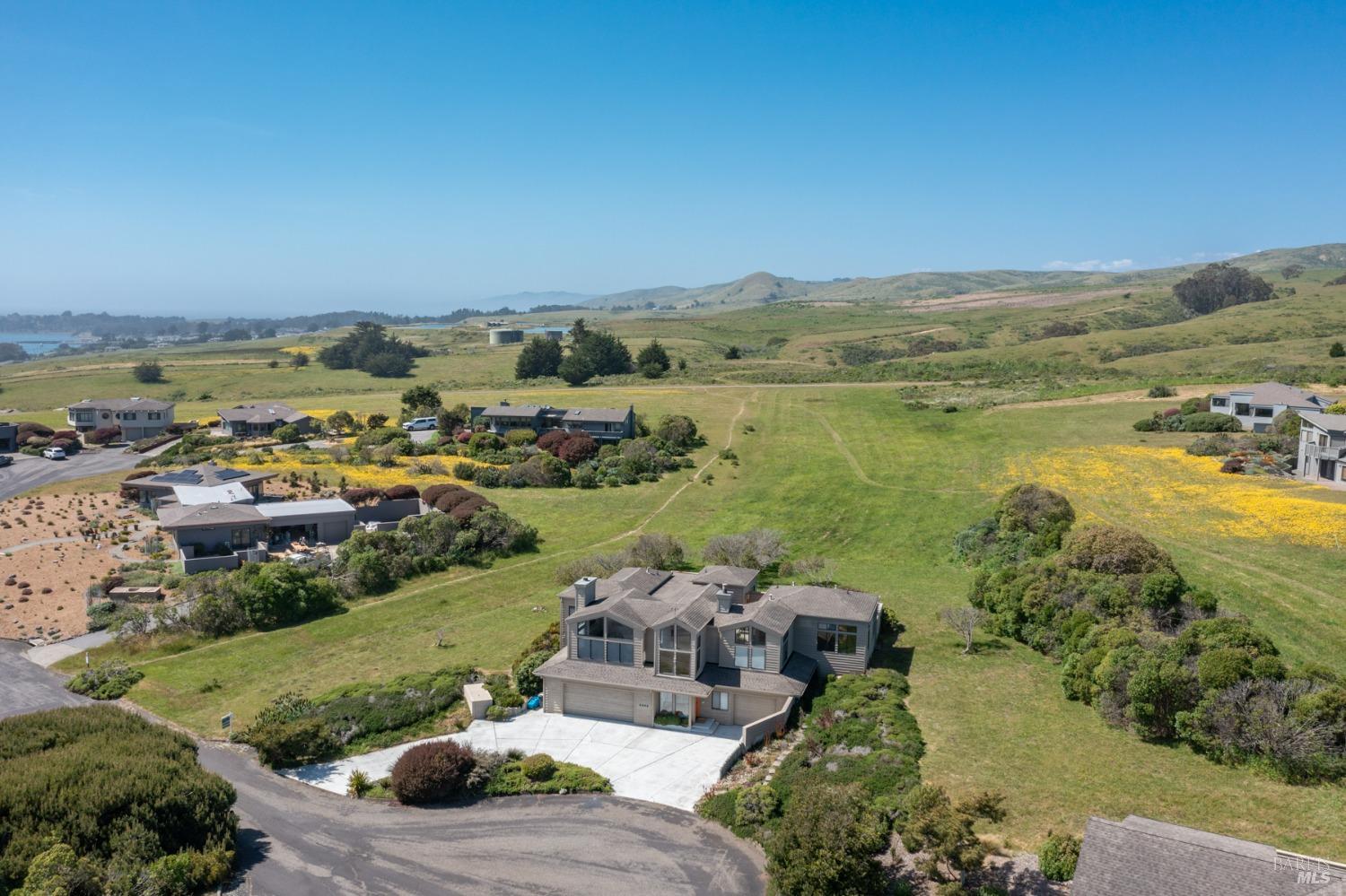 Detail Gallery Image 34 of 40 For 2026 Compass Ct, Bodega Bay,  CA 94923 - 3 Beds | 2 Baths