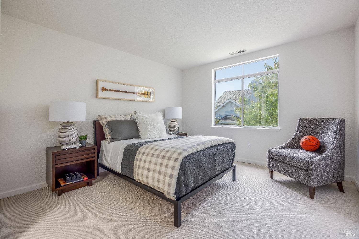 Detail Gallery Image 18 of 34 For 238 Catalina Blvd, San Rafael,  CA 94901 - 3 Beds | 2/1 Baths