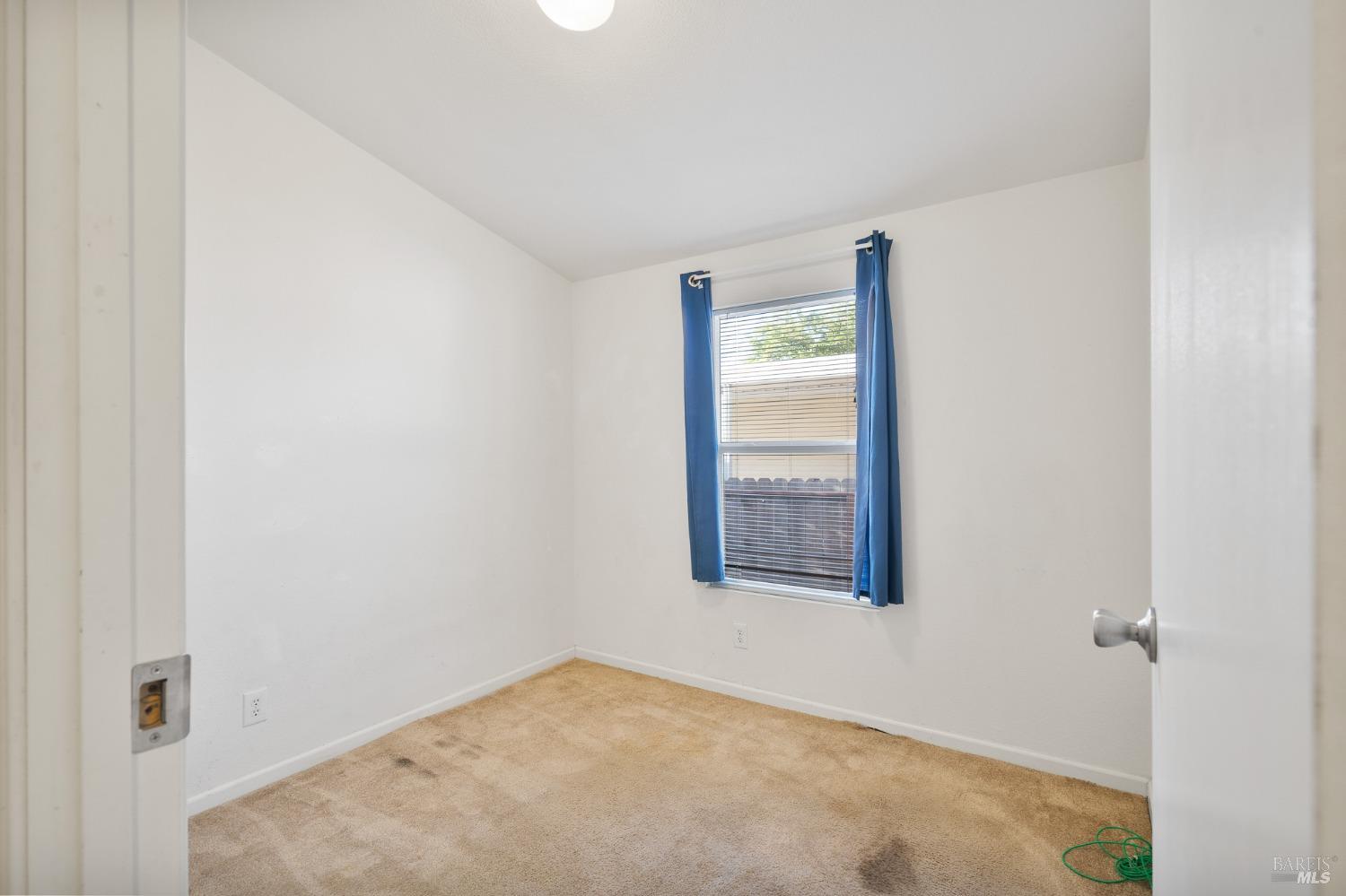 Detail Gallery Image 13 of 26 For 62 Goya Dr, Fairfield,  CA 94534 - 2 Beds | 2 Baths