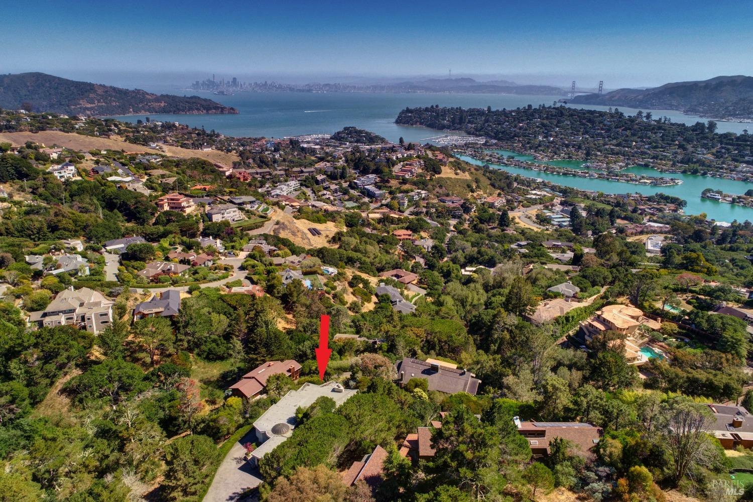 Detail Gallery Image 39 of 50 For 21 Tara Hill Rd, Tiburon,  CA 94920 - 4 Beds | 3/1 Baths