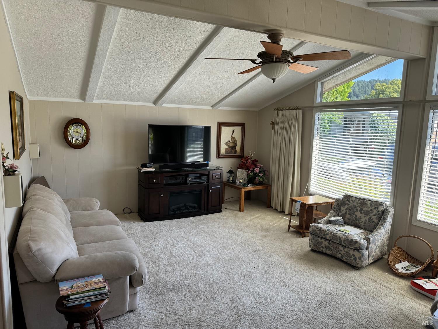 Detail Gallery Image 14 of 39 For 2412 Foothill Blvd 150, Calistoga,  CA 94515 - 2 Beds | 2 Baths