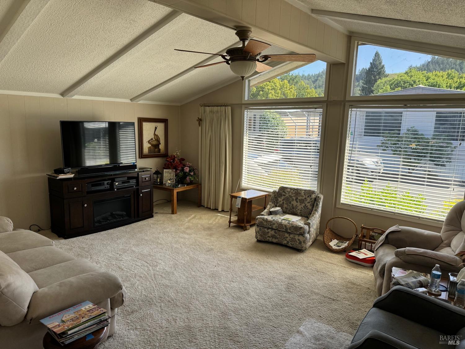 Detail Gallery Image 13 of 39 For 2412 Foothill Blvd 150, Calistoga,  CA 94515 - 2 Beds | 2 Baths