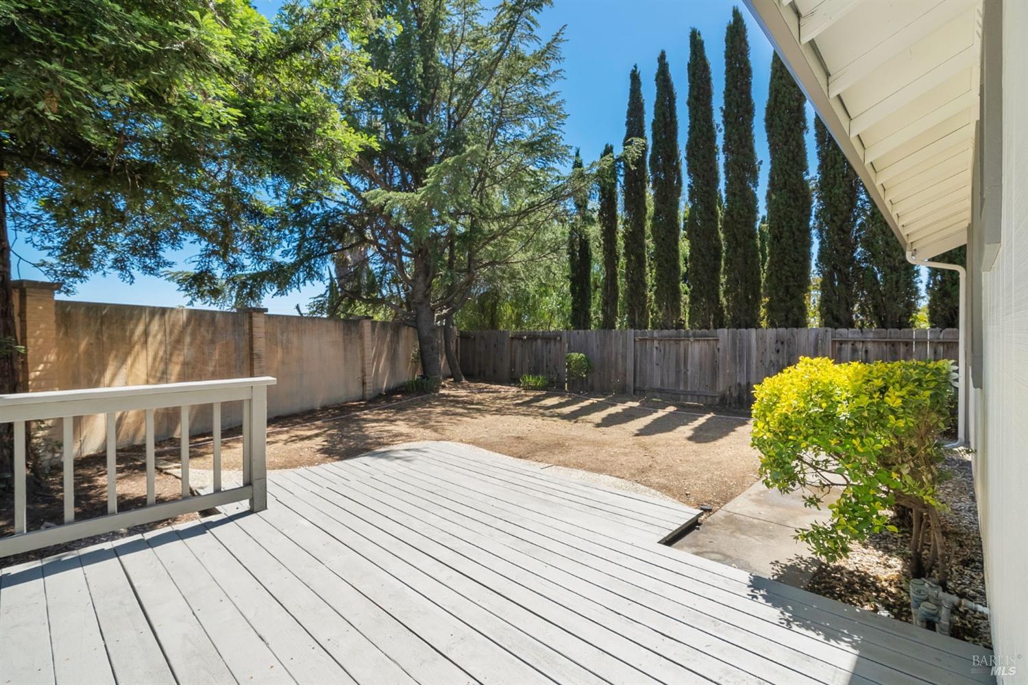 Detail Gallery Image 21 of 22 For 2407 Skipper Ct, Fairfield,  CA 94534 - 3 Beds | 2 Baths