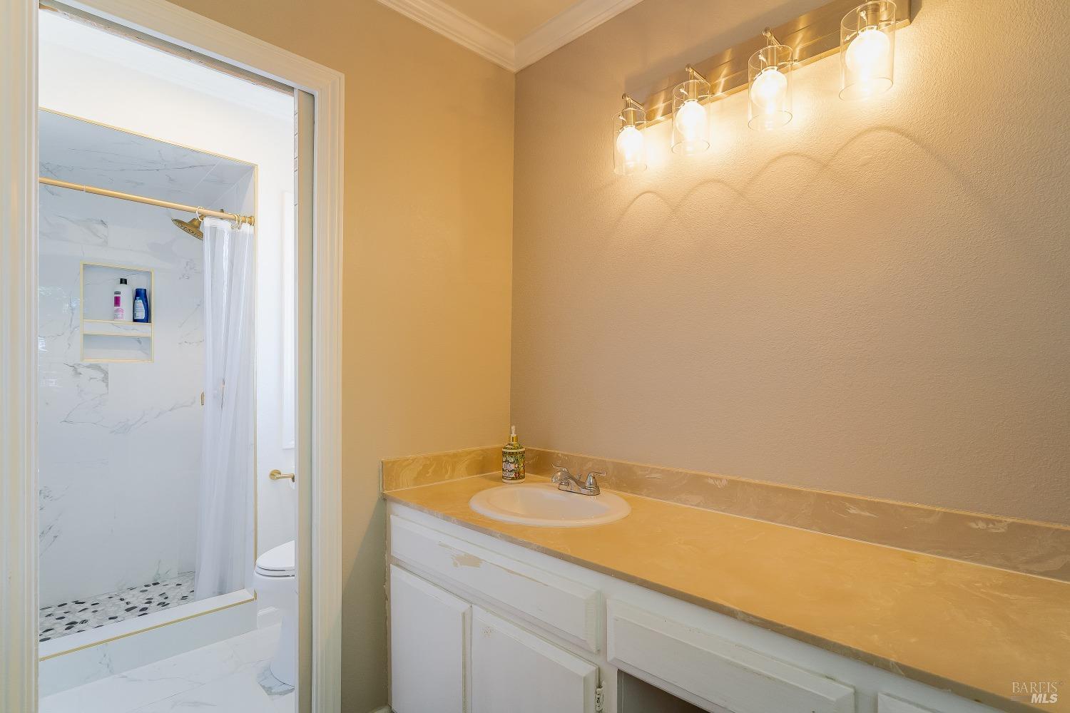 Detail Gallery Image 21 of 34 For 1202 Pintail Dr, Suisun City,  CA 94585 - 3 Beds | 2/1 Baths