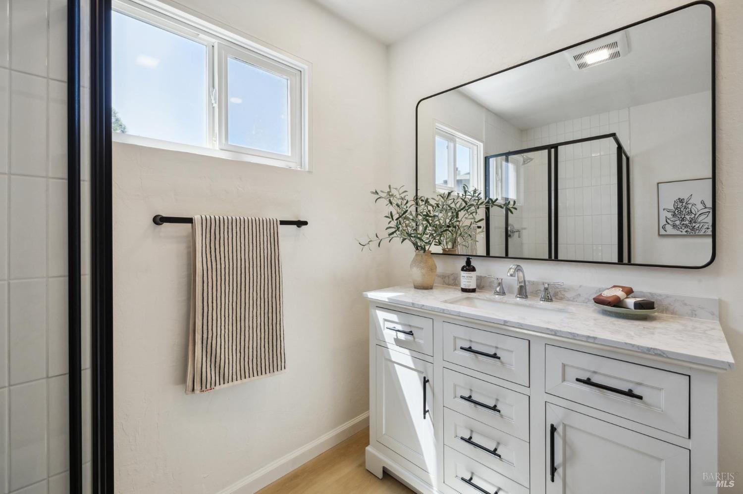 Detail Gallery Image 21 of 31 For 175 Upper via Casitas Unkn #1,  Greenbrae,  CA 94904 - 2 Beds | 2 Baths