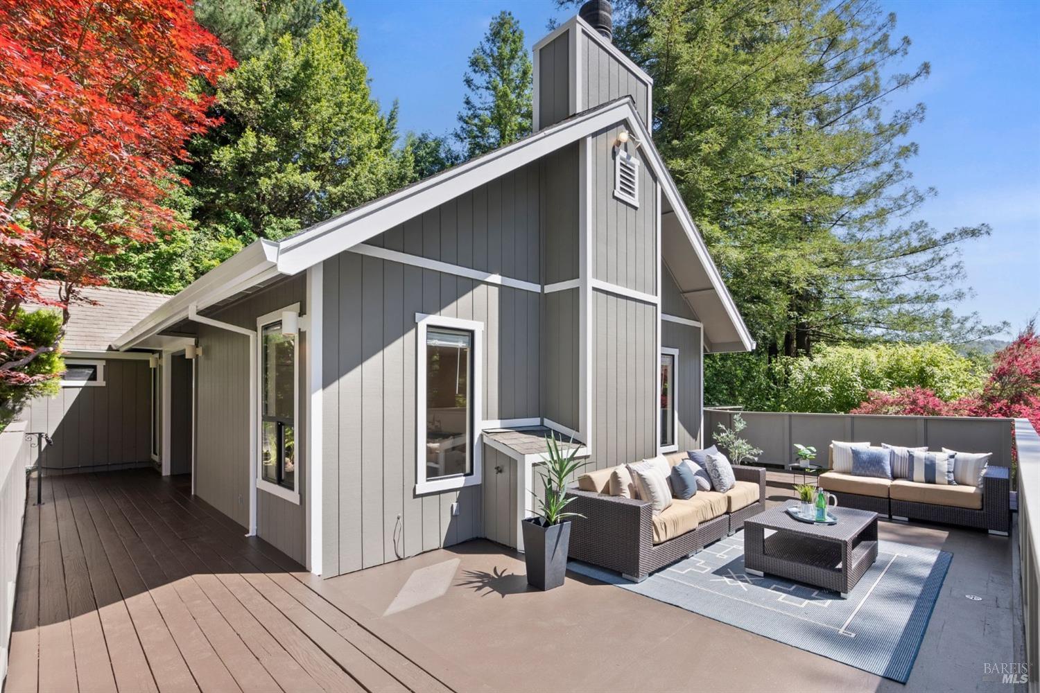 Detail Gallery Image 11 of 49 For 118 Cypress Ave, Kentfield,  CA 94904 - 3 Beds | 2 Baths