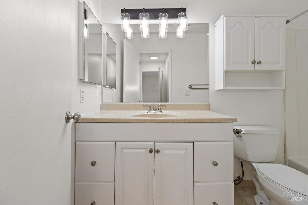 Detail Gallery Image 18 of 25 For 900 Southampton Rd #138,  Benicia,  CA 94510 - 1 Beds | 1 Baths