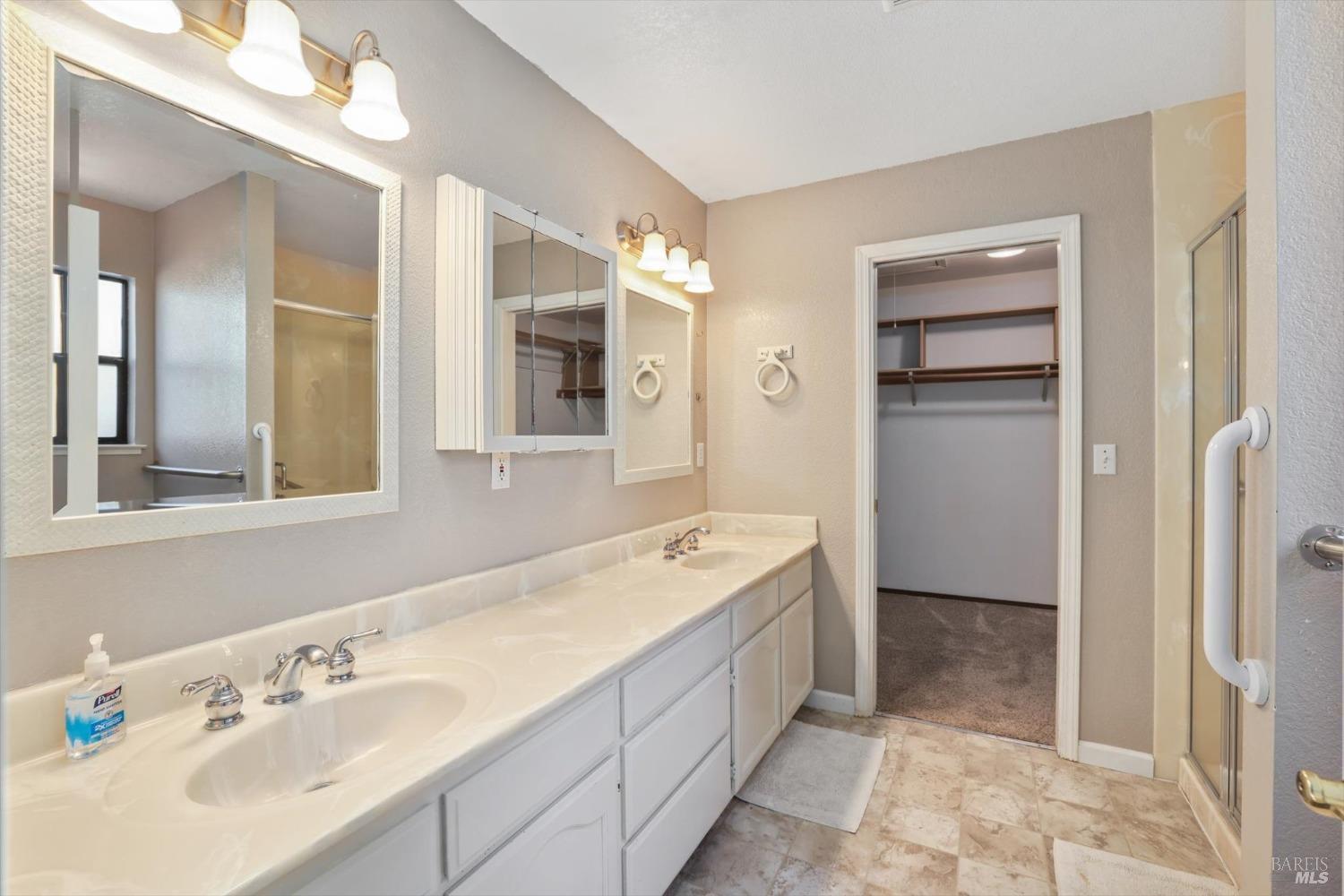 Detail Gallery Image 19 of 45 For 352 White Sands Dr, Vacaville,  CA 95687 - 3 Beds | 2 Baths