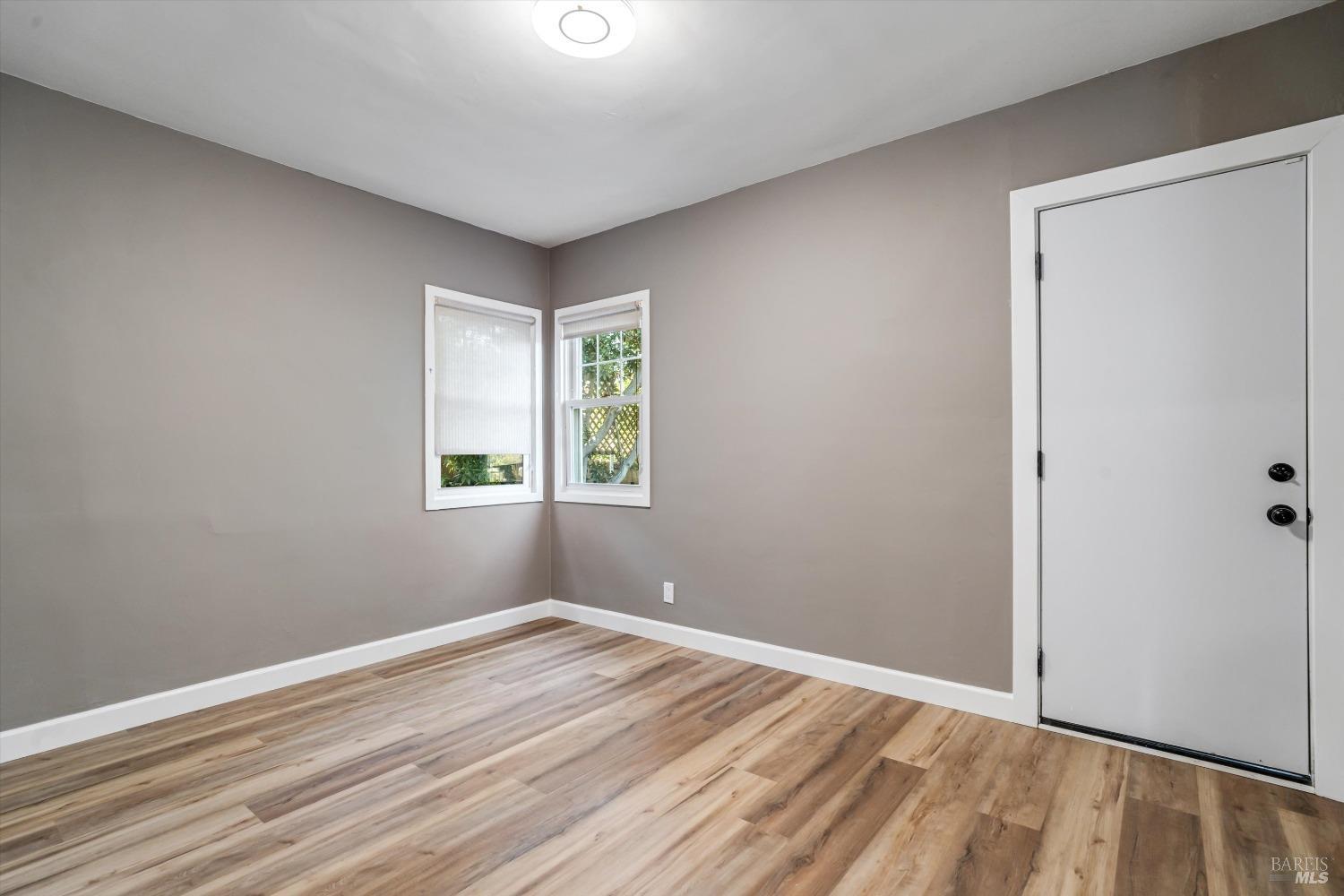 Detail Gallery Image 21 of 30 For 4538 Tulip Ave, Oakland,  CA 94619 - 2 Beds | 2 Baths