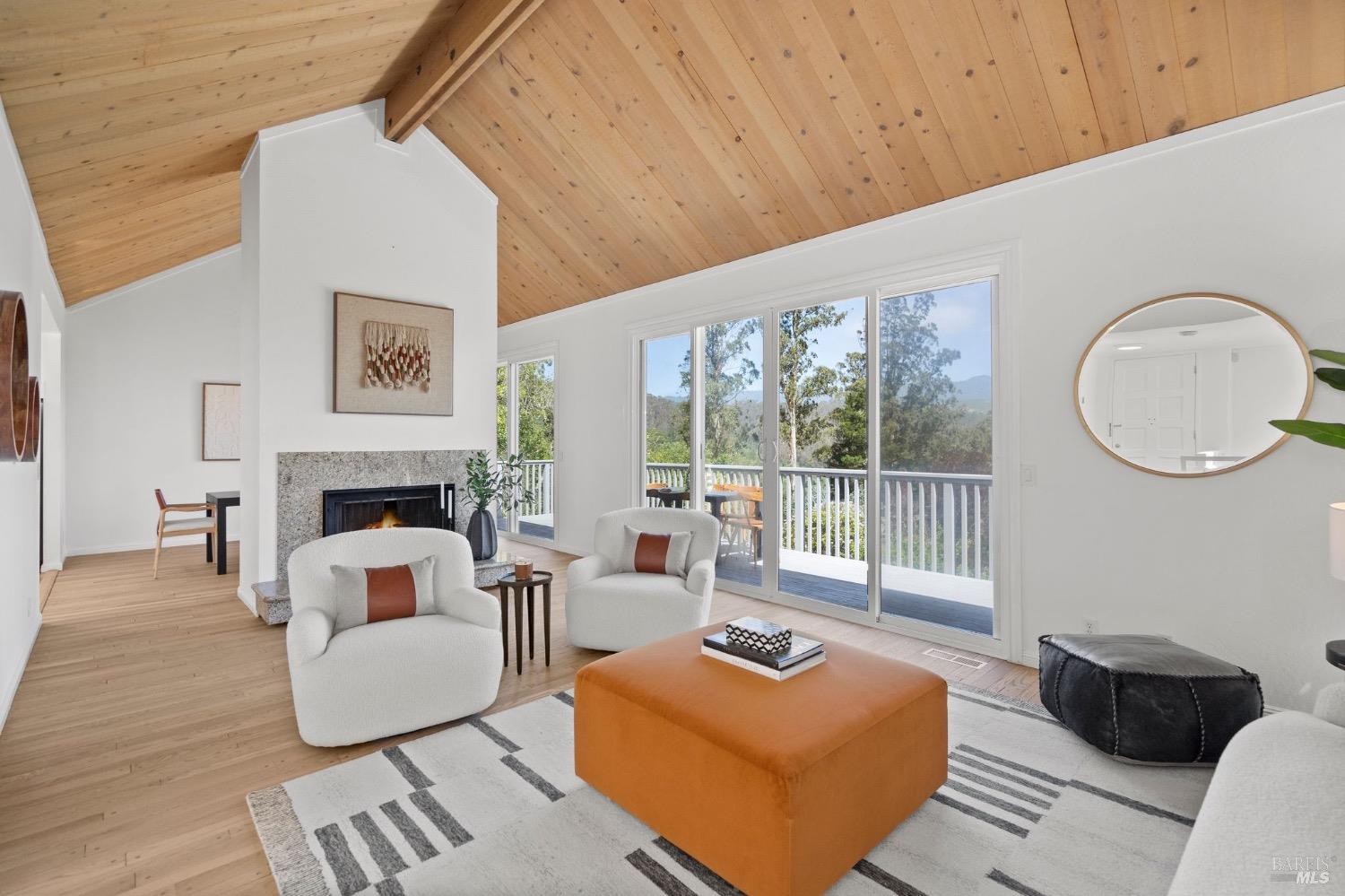 Detail Gallery Image 1 of 31 For 881 Marin Dr, Mill Valley,  CA 94941 - 3 Beds | 2/1 Baths