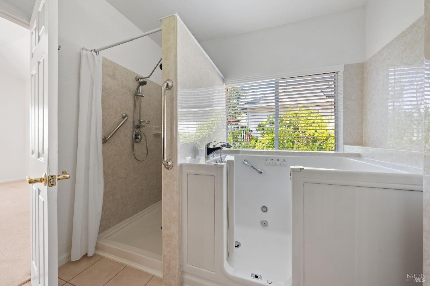 Detail Gallery Image 29 of 40 For 480 Shooting Star Pl, Santa Rosa,  CA 95409 - 3 Beds | 2/1 Baths