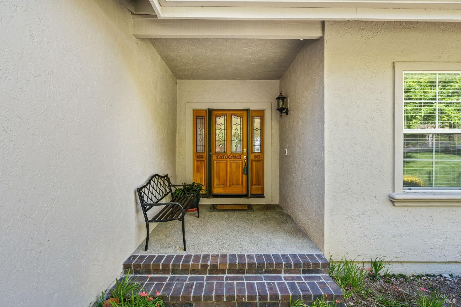 Detail Gallery Image 3 of 40 For 480 Shooting Star Pl, Santa Rosa,  CA 95409 - 3 Beds | 2/1 Baths