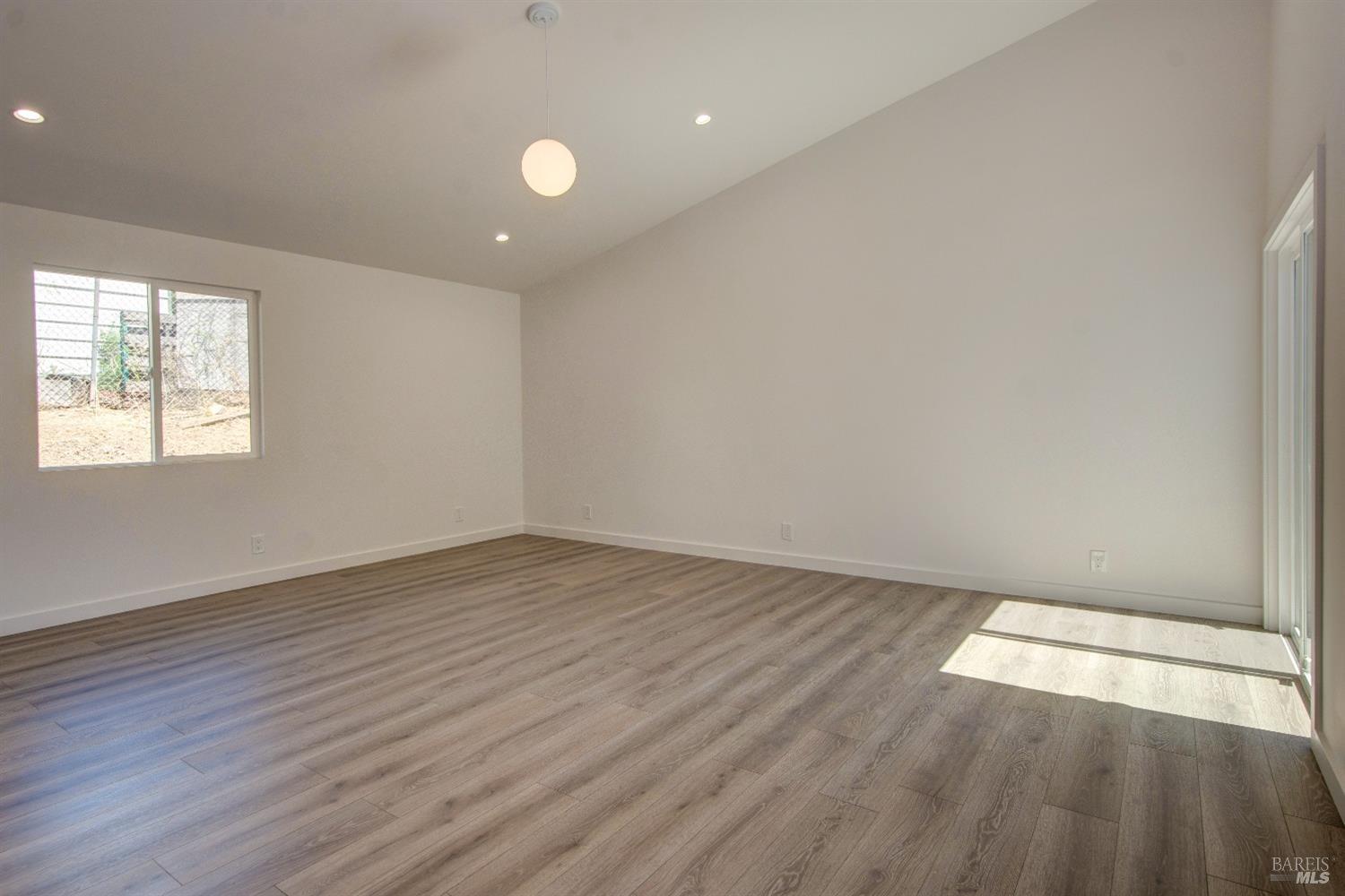 Remington Court, Vallejo, California image 14