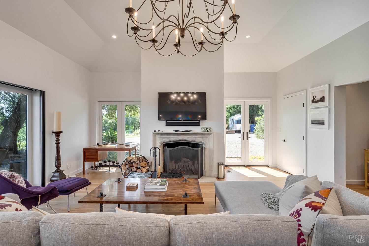 Detail Gallery Image 9 of 47 For 989 Greenfield Rd, Saint Helena,  CA 94574 - 2 Beds | 2/1 Baths