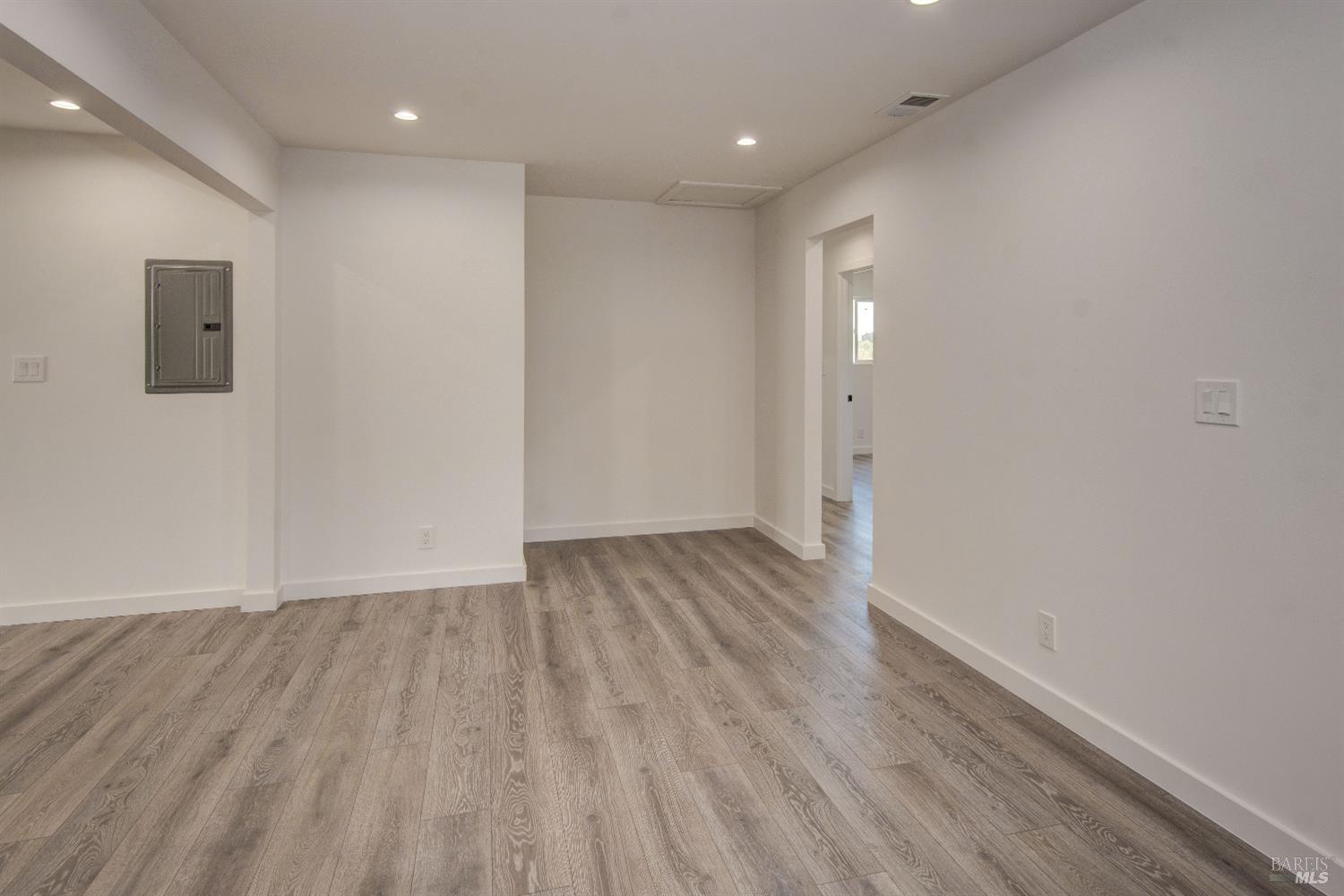 Remington Court, Vallejo, California image 10