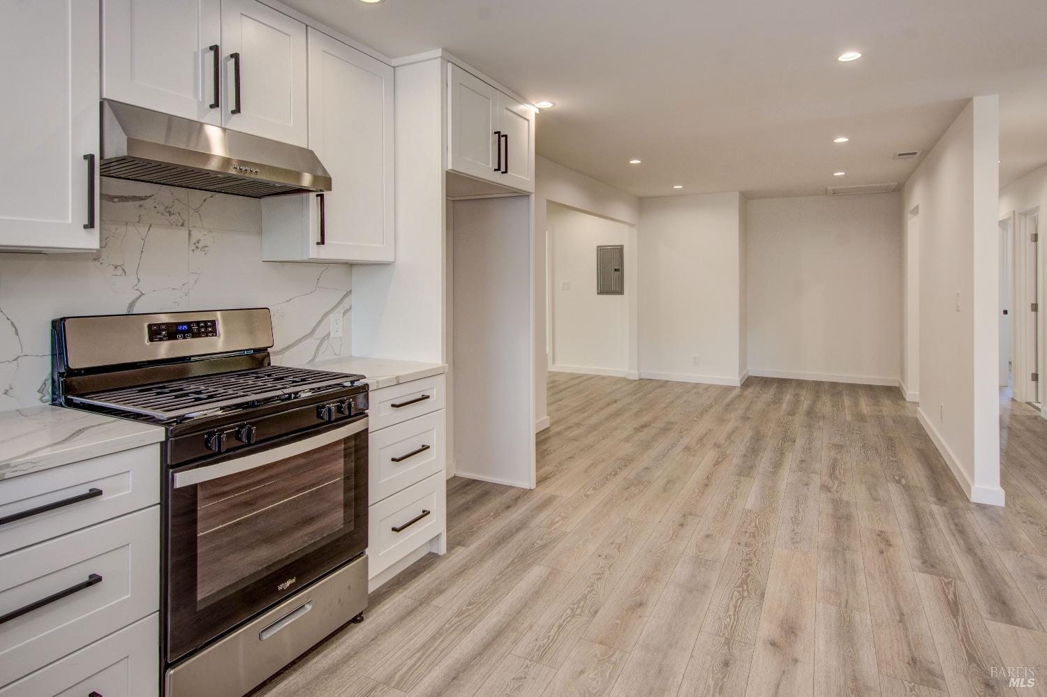 Remington Court, Vallejo, California image 9